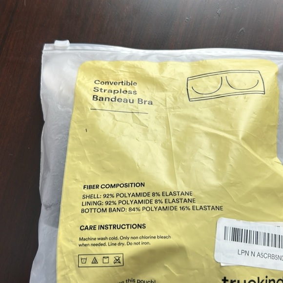 Truekind® by Shapermint Convertible Strapless Bandeau Bra Black Size S - Picture 11 of 12